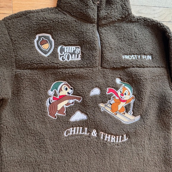 Disney Sweaters - Disney Chip & Dale Sherpa Fleece Pullover Brown Womens XL-NWT